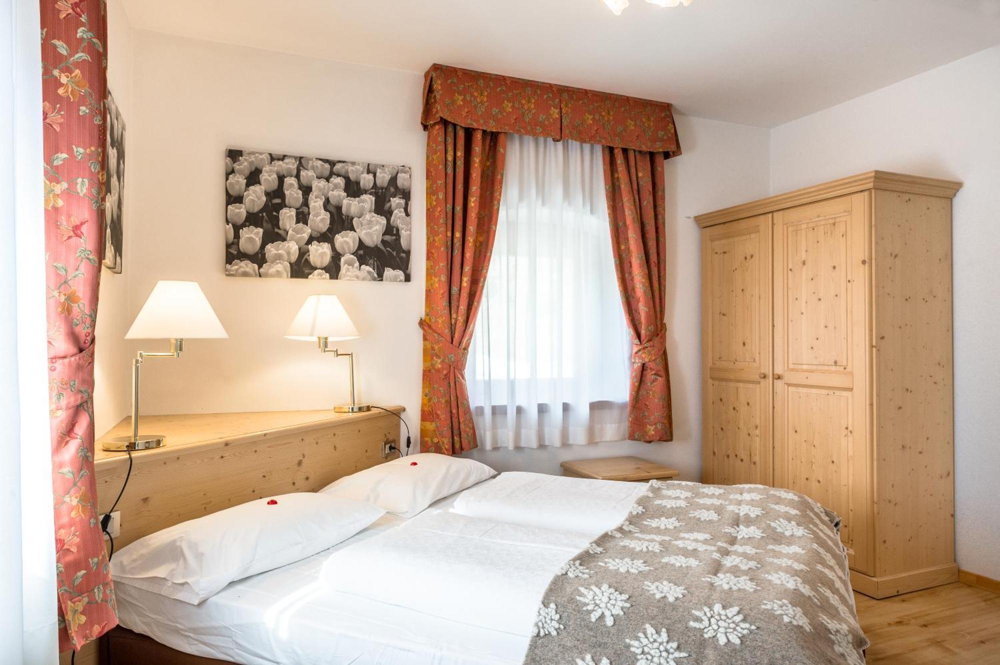 Hotel Pordoi Passo Pordoi Vegetarian Hotel 卡纳泽伊 客房 照片